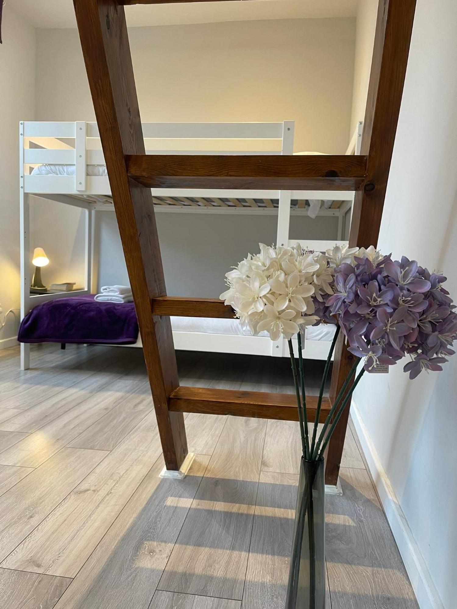 Westminster Inn Лондон Экстерьер фото