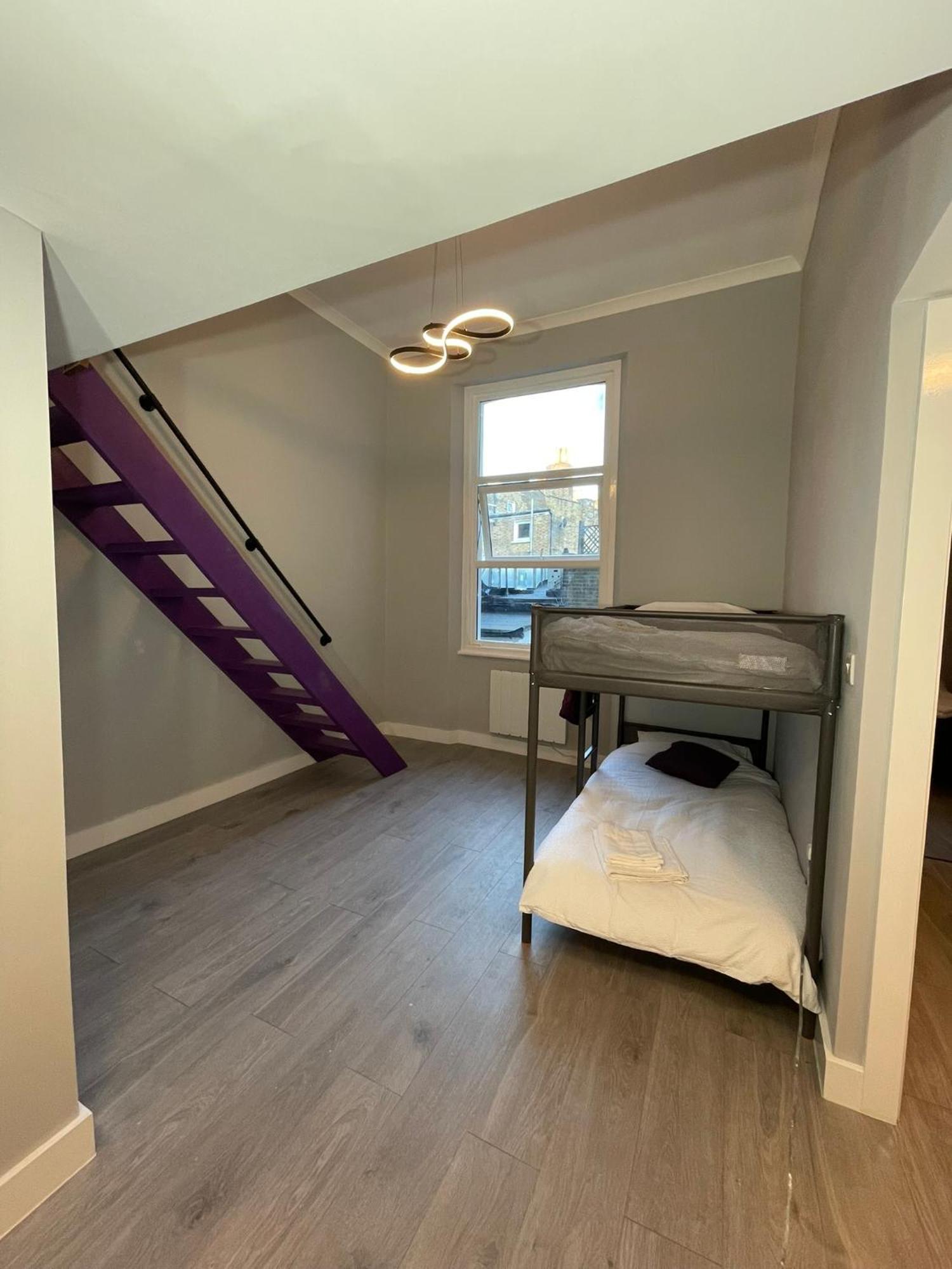 Westminster Inn Лондон Экстерьер фото