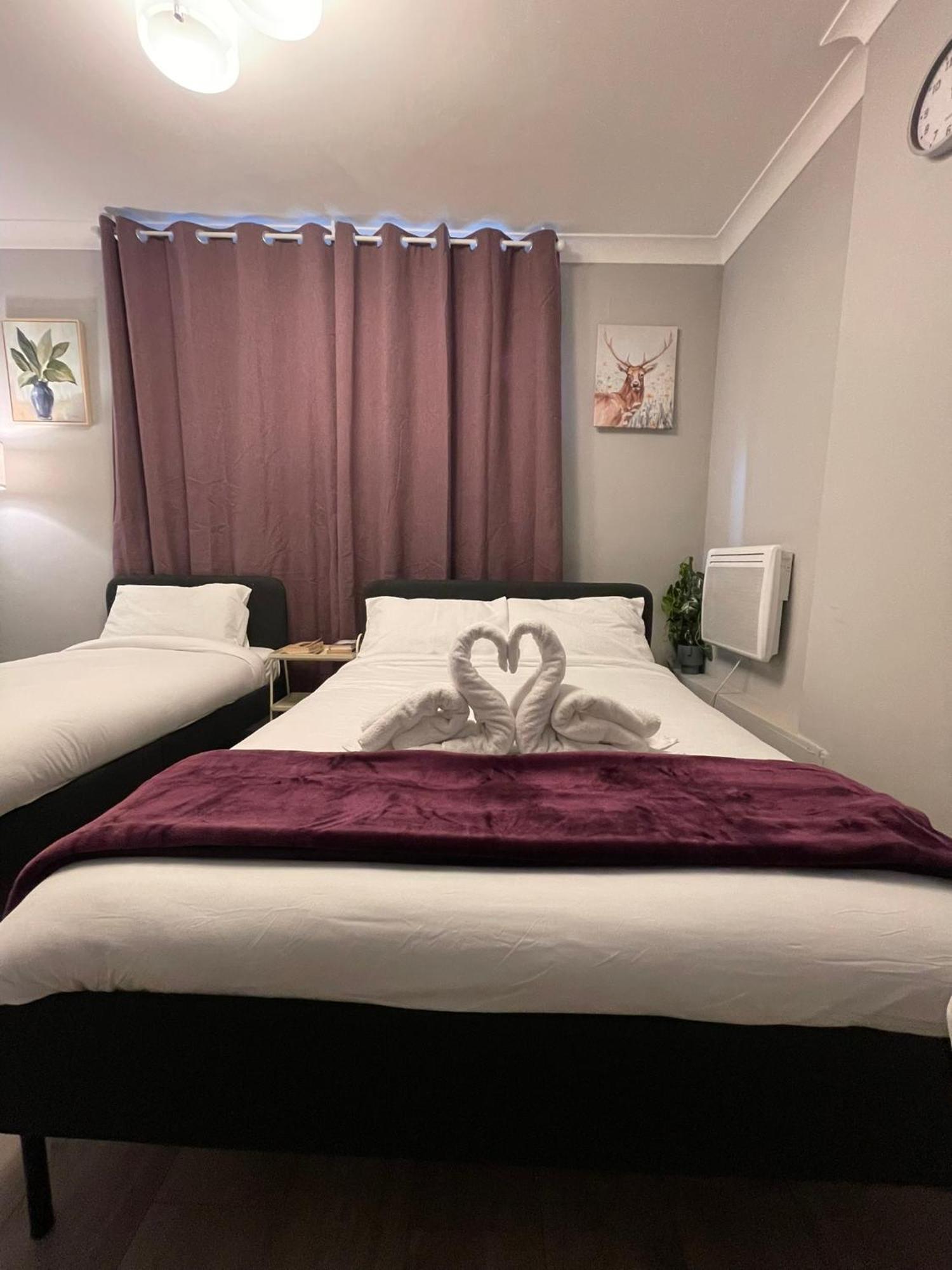 Westminster Inn Лондон Экстерьер фото