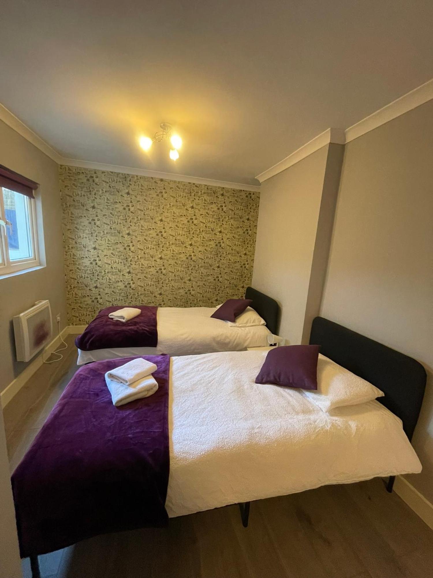 Westminster Inn Лондон Экстерьер фото